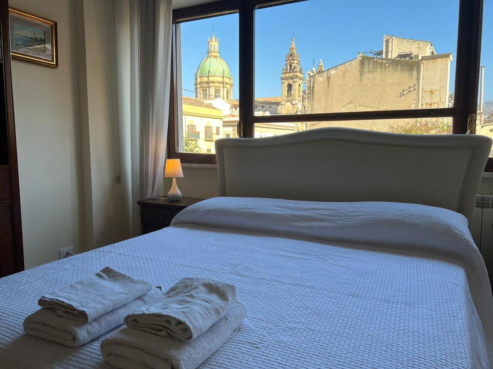 Cavoursuite Palermo Exterior photo